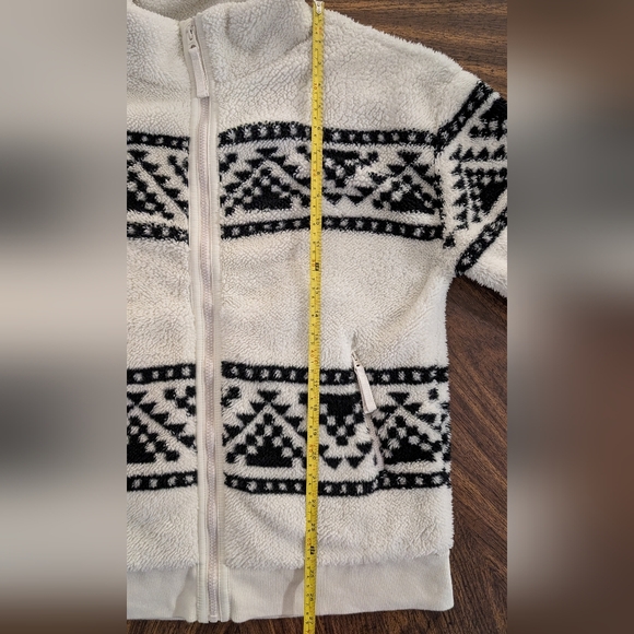 Faherty x B.Yellowtail High Pile Fleece Jacket Black Cedar Ridge Pattern, Size L - Picture 13 of 15